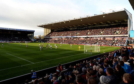 例如在一场 例如在一场